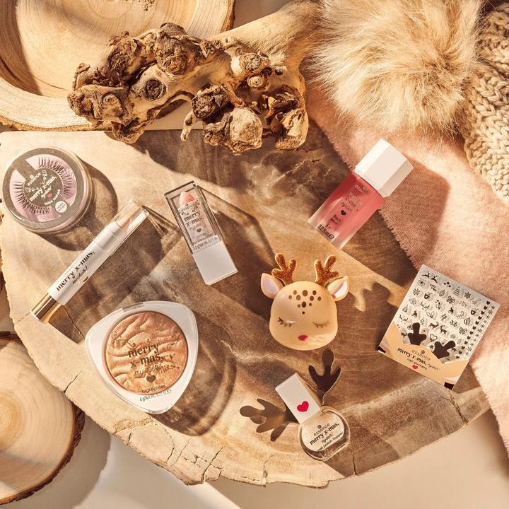 Produktbild essence Rouge Merry X-Mas Hey Deer, You Look Cute! (Pink)