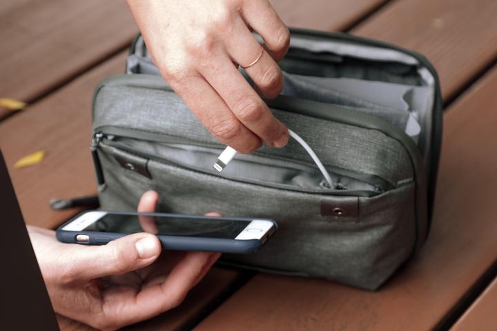 Image du produit Peak Design Tech Pouch (Étui pour appareil photo, 2 l)
