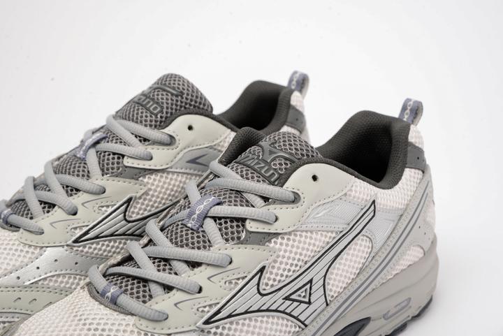 Actual product image Mizuno Mxr Sport (45)