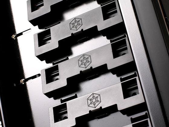 Actual product image Silverstone SST-RV03B-WA Raven 3 Big-Tower - black/grey (ATX, E-ATX)