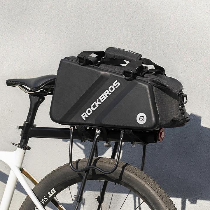 Actual product image Rockbros 30140090001 bicycle bag for trunk 11.6l - black (11.60 l, Luggage carrier bag)