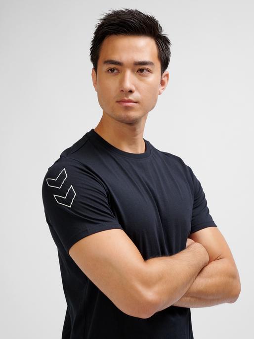 Actual product image hummel Hmlelemental Chevron Cotton Tee (L)