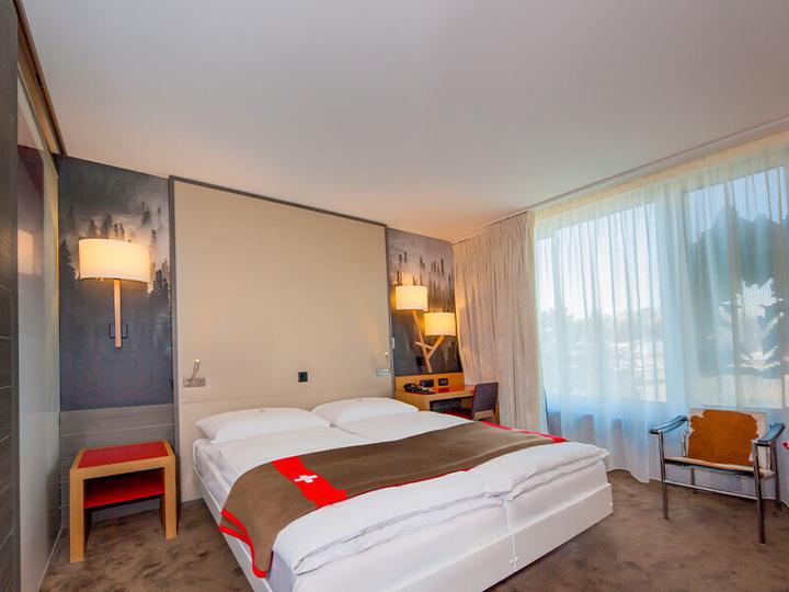 Produktbild Smartbox Schöne Schweiz: 1 Nacht in einem charmanten 4* Hotel für 2 Personen (2 Pers.)