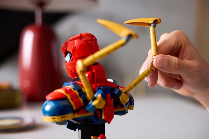 Image du produit LEGO Buste d'Iron Spider-Man (76326, LEGO Marvel)