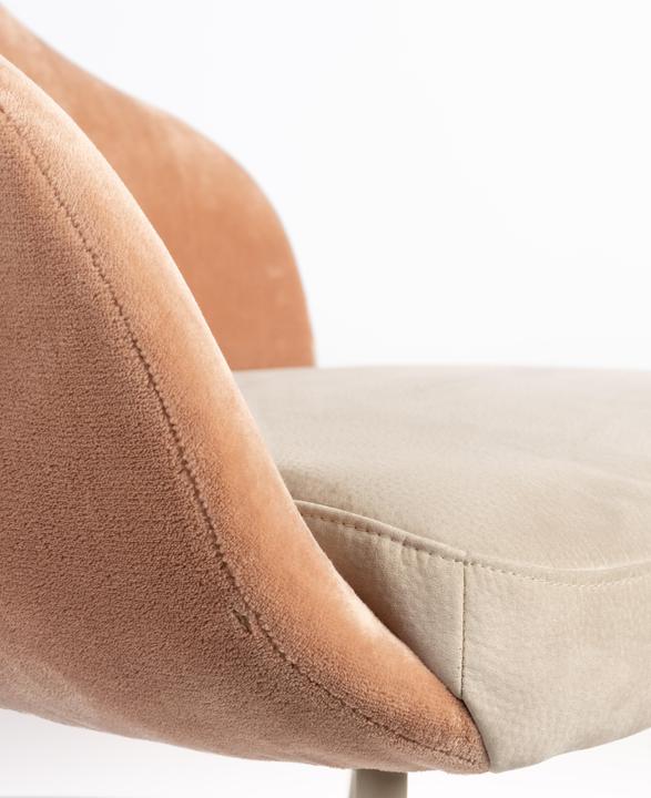 Actual product image Zuiver Lounge Chair Friuli