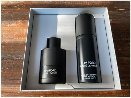 Immagine prodotto Tom Ford Set regalo Pelle Ombre (Eau de parfum, 100 ml)