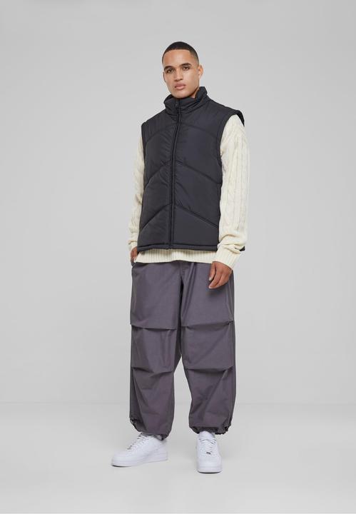 Actual product image Urban Classics Arrow Puffer Vest (M)