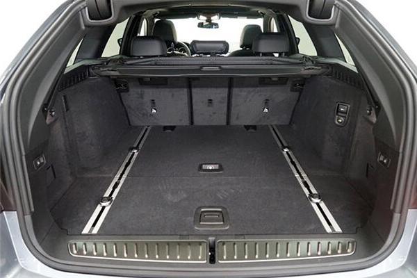 Produktbild Aristar Kofferraumwanne für BMW 5er Touring ab 2017 bis heute