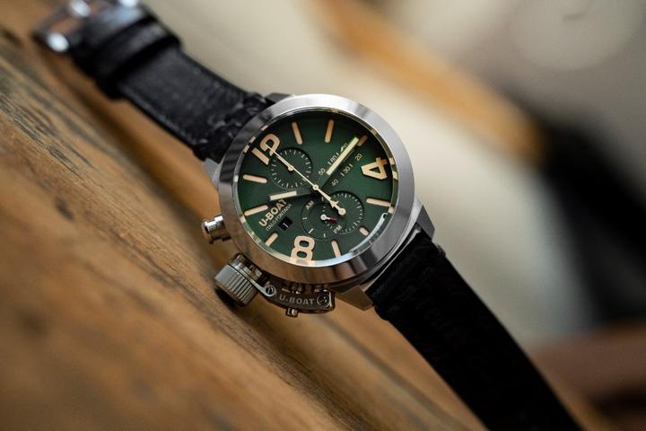 Produktbild U-Boat 9581 Classico 45 mm Tungsteno CAS Green Herrenuhr 10ATM (Chronograph, 45 mm)