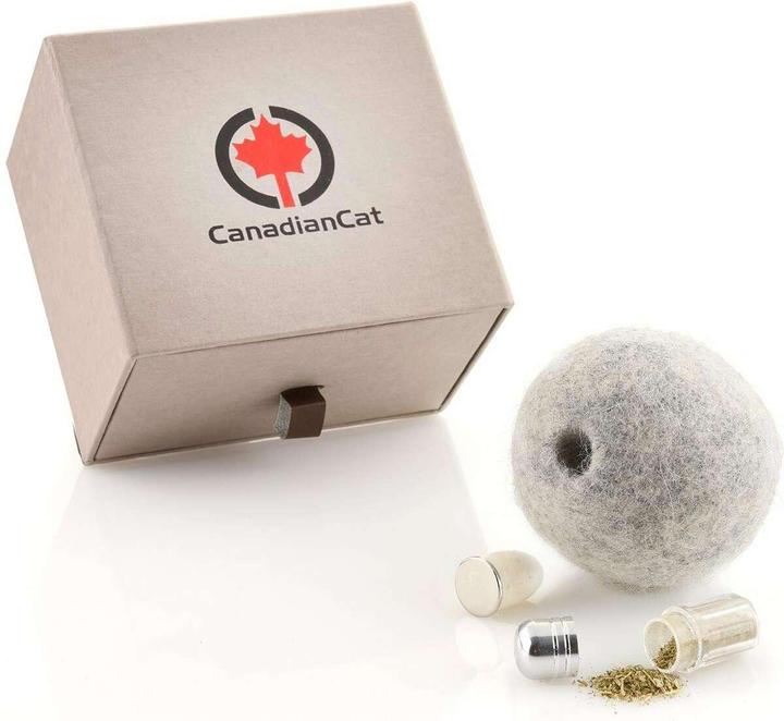Actual product image CanadianCat Cat toy felt ball with scent bag (Cat ball toy)