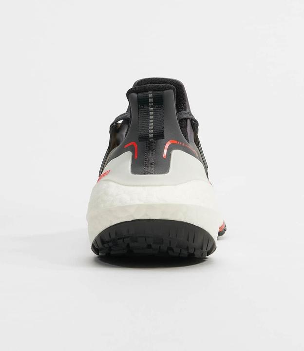 Image du produit adidas Chaussures Ultraboost 21 - 87309 (38 2/3)