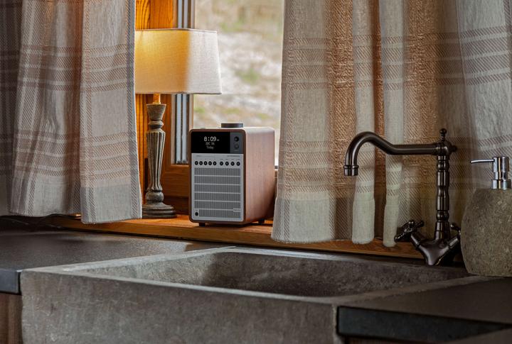 Actual product image Revo Supersignal (DAB+, FM, Bluetooth)
