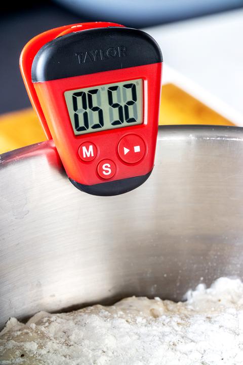 Produktbild Taylor's Taylor Pro Clip Kitchen Digital 100 Minute Timer, Blister Packed