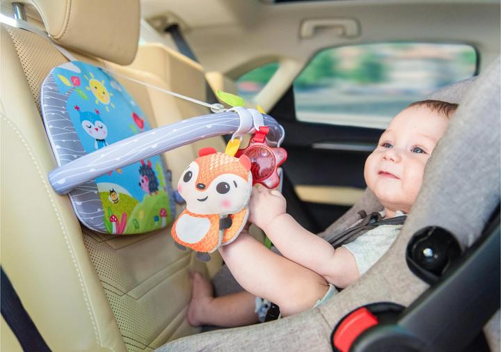 Actual product image Benbat Play bow for car