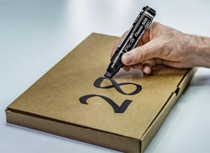 Actual product image Pica Permanent marker (Black, 12 mm, 1 x)