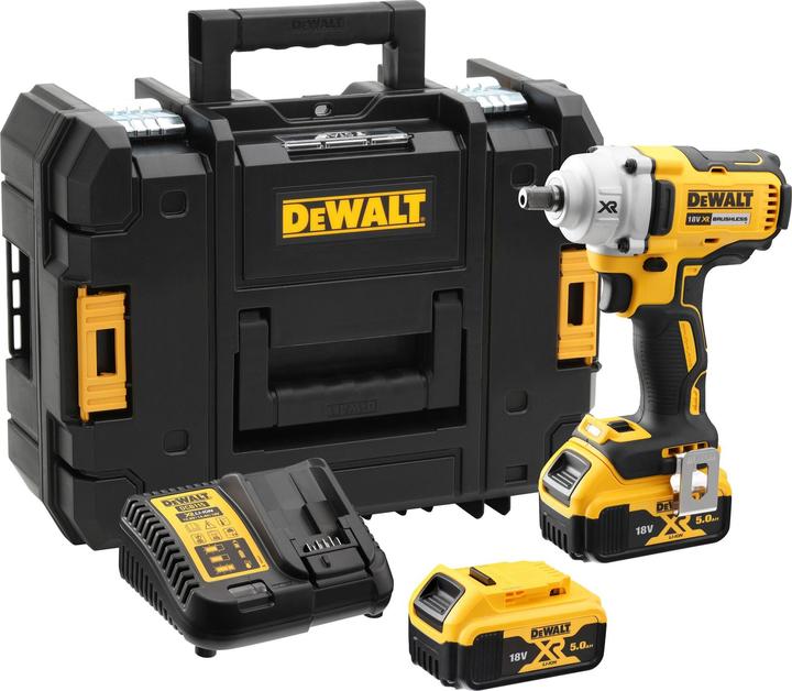 DeWalt Cordless impact wrench (Rechargeable battery operated)