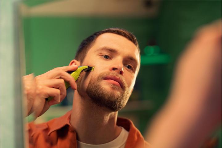 Actual product image Philips OneBlade Face + Body Kit (1 x)