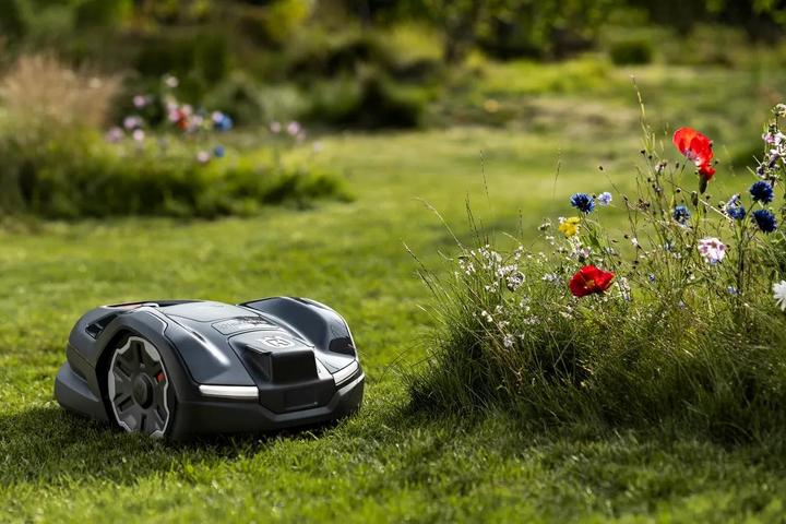 Immagine prodotto Husqvarna Automower AM410XE NERA (1000 m²)
