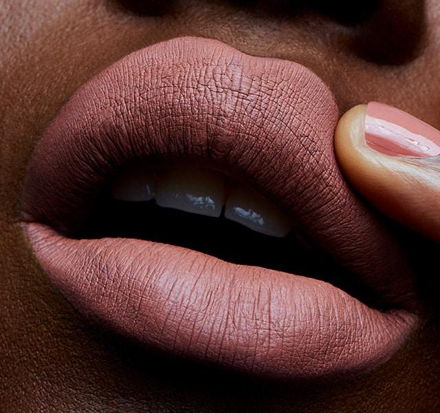 Actual product image MAC Cosmetics Retro Matte Liquid Lipcolour (Burnt Spice)