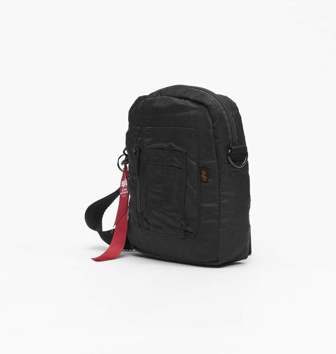 Actual product image Alpha Industries Crew Carry Umhängetasche