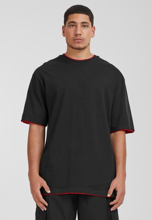 Actual product image Urban Classics Contrast Tall Tee (4XL)
