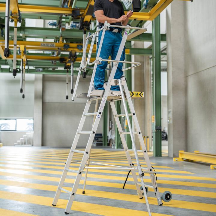 Produktbild Günzburger Plattformleiter FlexxStep 6 Sprossen mit Teleskopaufsatz 2 Sprossen (Plattformleiter, 48 cm)