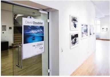 Actual product image Durable DURAFRAME® POSTER information frame, self-adhesive, for format A1, black, pack