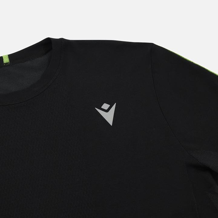 Actual product image Macron Markus running T-shirt for men seamless (S)