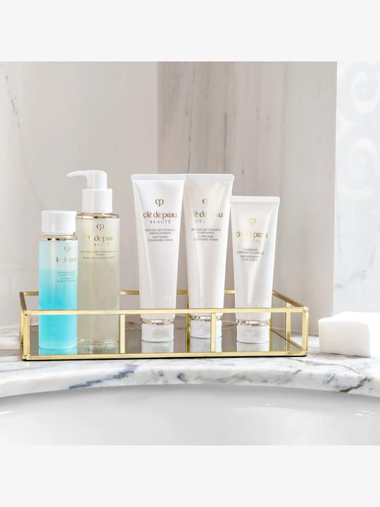 Actual product image Clé De Peau Skin Refining Clay Scrub (Exfoliation, 90 ml)