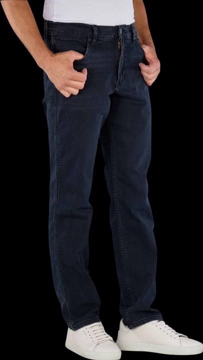 Actual product image Wrangler Greensboro Low Stretch Jeans (W40/L30)