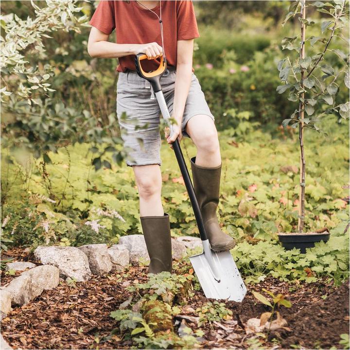 Actual product image Fiskars Xact spade