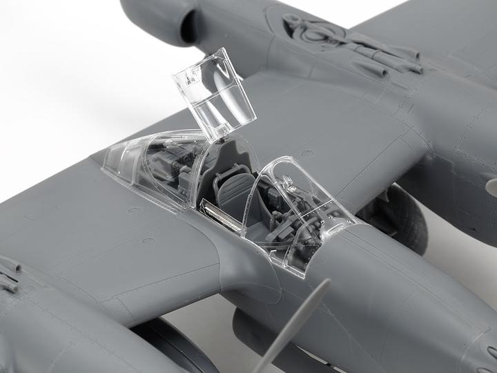 Actual product image Tamiya 1/48 Lockheed P38 J Lightning