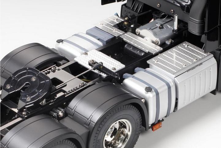 Produktbild Tamiya Mercedes Actros (Kit)
