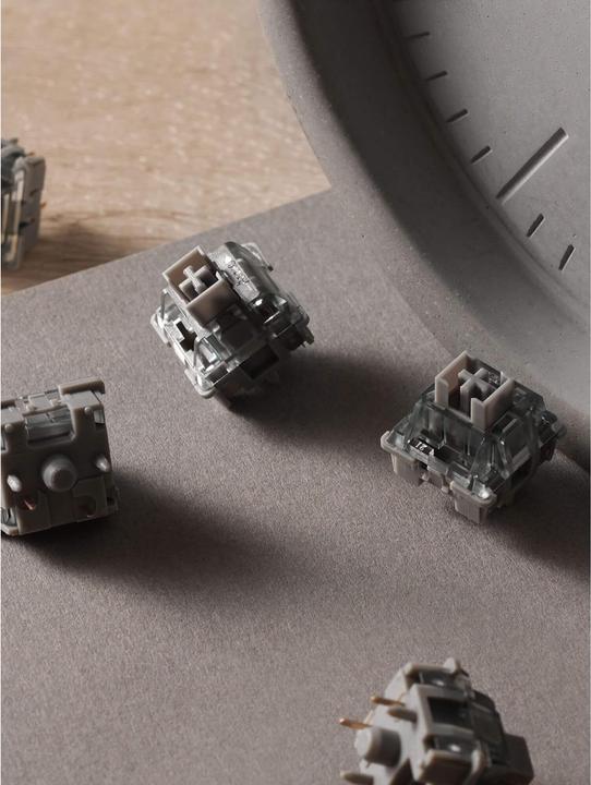 Actual product image Akko V3 Pro Silver Switches, mechanical, 5-pin, linear, MX-Stem, 40g - 45 pieces