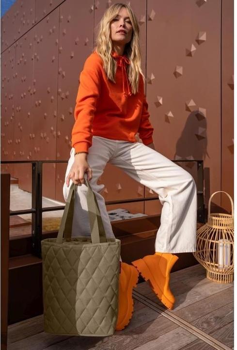 Actual product image reisenthel Bag Classic Shopper M Rhombus Olive