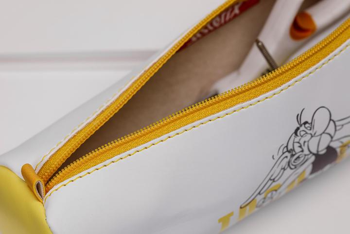 Actual product image Clairefontaine Asterix 5 round case