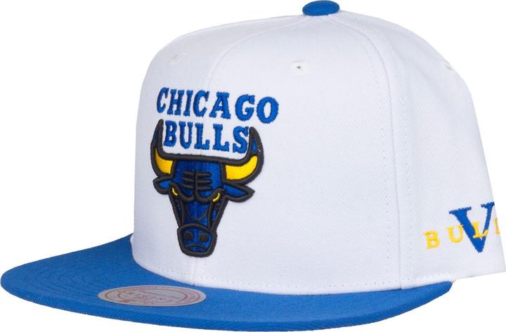 Mitchell & Ness Snapback Cap - CORE V Chicago Bulls weiss (One Size)
