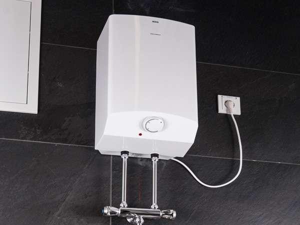 Produktbild AEG Haustechnik Hoz 5 Basis druckloser Kleinspeicher, Übertischboiler 5 Liter Niederdruck, mit Stecker, 2 kW