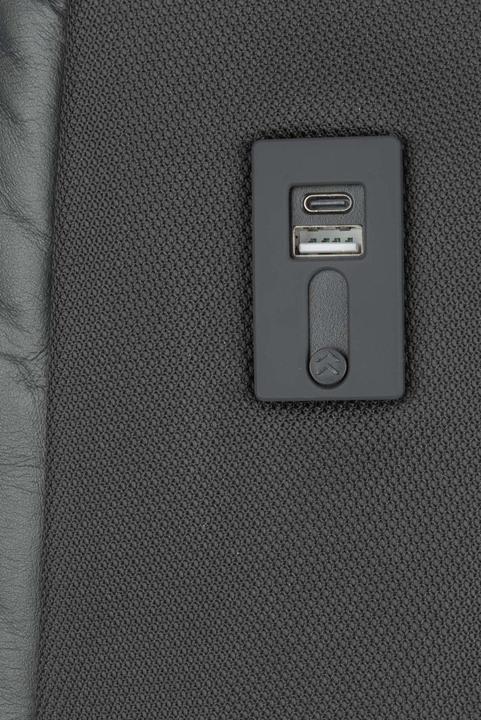 Actual product image Porsche Design Roadster Backpack (23 l)
