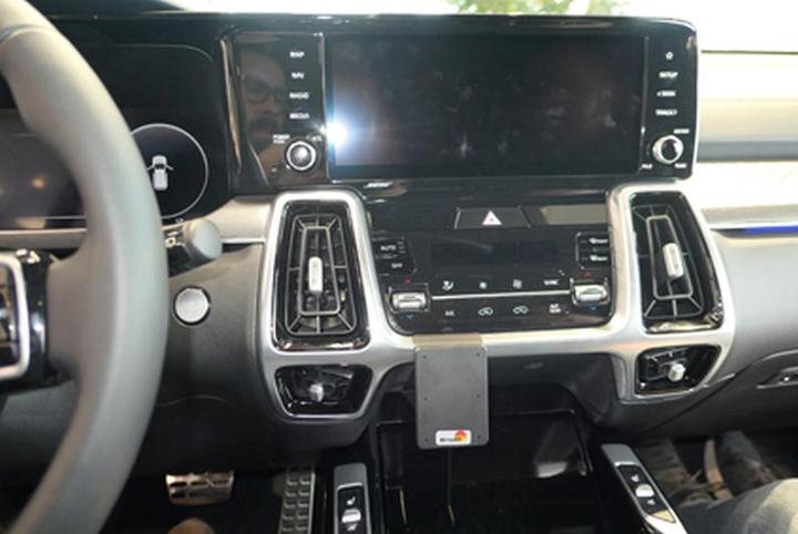 Produktbild Brodit 855646 Autohalterung Kia Sorento 21-