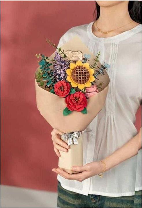 Produktbild Robotime Bouquet