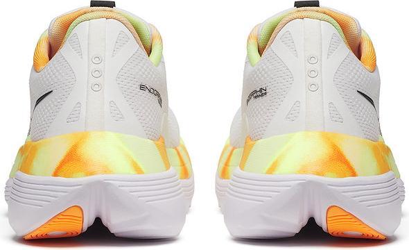 Actual product image Saucony Endorphin Trainer (41)