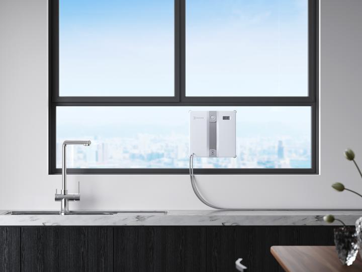 Actual product image Ecovacs Winbot Mini