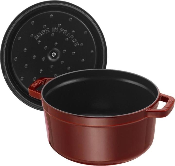 Actual product image Staub Cocotte (26 cm, Casserole + Stewpot, Cast iron)