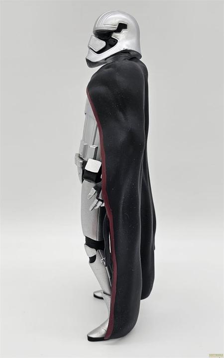 Immagine prodotto Sega Star Wars - Captain Phasma - "Premium Figure"