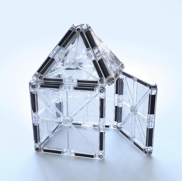 Actual product image Magna-Tiles Ice Set (16 pieces)