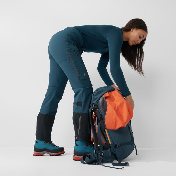 Image du produit Fjällräven Pantalon de randonnée Bergtagen pour femme (Bande de fréquences 38 (2600 MHz))