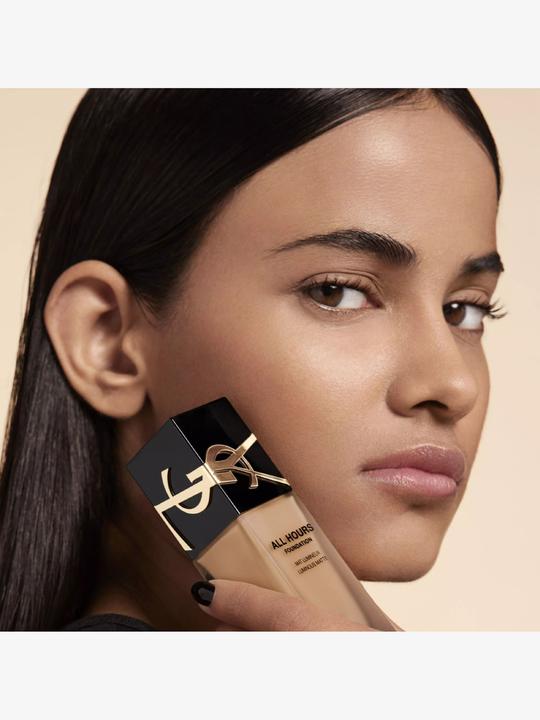 Actual product image Yves Saint Laurent All Hours Foundation Medium Neutral 10 fl 25 ml (No. 10 - Medium Neutral)