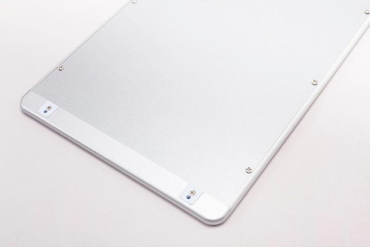Produktbild Kalb Material für Möbel Dimmbare LED Unterbauleuchte für Küchen (950 lm)