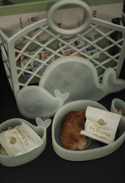 Produktbild Filibabba Set mit 2 kleinen Brotdosen – Christian der Wal – Konfetti